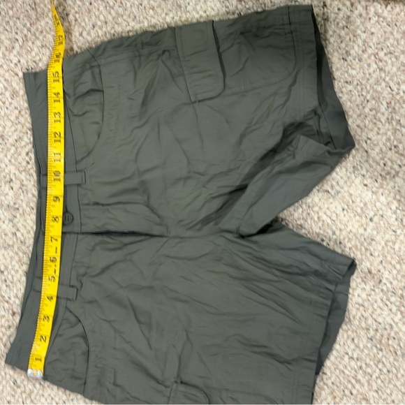 Eddie Bauer Travex Performance Hiking Cargo Shorts Green Size 6 - Picture 7 of 7